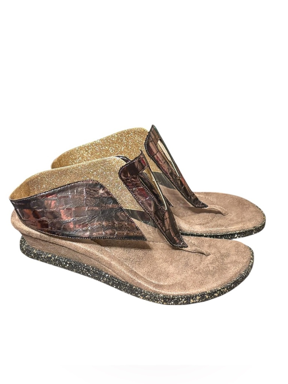Grazia 4 - Black-Pewter flips to Sparkling Gold Wedge Sandals - Picture 10 of 11